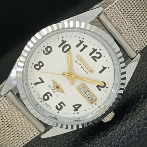 Vintage 1970 Citizen Automatic Mens Silver Watch W/daydate & Gold accents - Picture 1 of 7